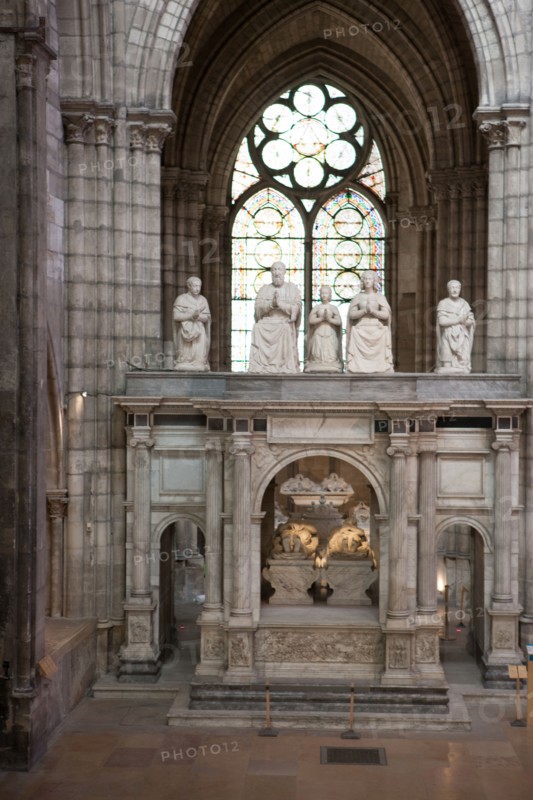 France, Ile de France, Seine Saint Denis, basilique de Saint-Denis, necropole des rois de France, choeur, tombeau de Francois 1er et Claude de France.
