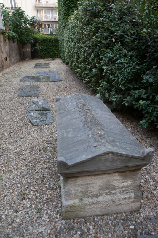 France, Ile de France, Paris 19e arrondissement, 44 rue de Flandre, cimetiere juif portugais, propriete du Consistoire Juif Francais