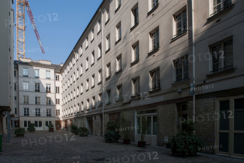 France, Ile de France, Paris 11e arrondissement, 5 rue de Charonne, Cour Saint Joseph, anciens ateliers,