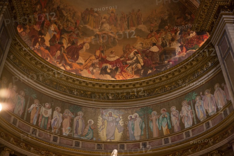 France, Ile de France, Paris 8e arrondissement, eglise de la Madeleine, voute du choeur, Napoleon 1er, peinture,