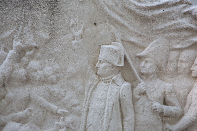 France, Ile de France, Paris 20e arrondissement, boulevard de Menilmontant, cimetiere du Pere Lachaise, 16e division, sepulture du General La Bedoyere, bas relief,