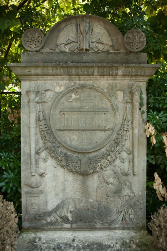 France, Ile de France, Paris 20e arrondissement, cimetiere du Pere Lachaise, 11e division, tombe d'Alexandre Theodore Brongniart, architecte du Palais de la Bourse a Paris.