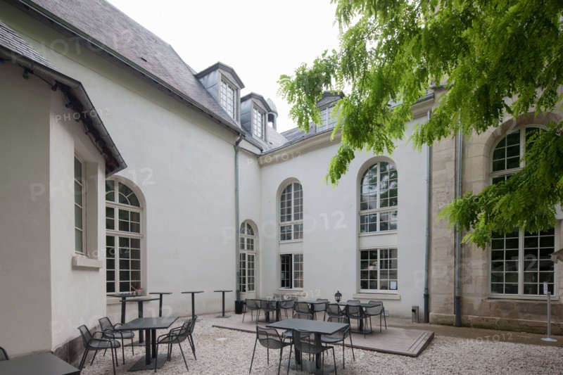 France, Ile de France, Paris 10e arrondissement, rue Saint-Martin, ancien couvent des Recollets, arcades, Maison de l'Architecture