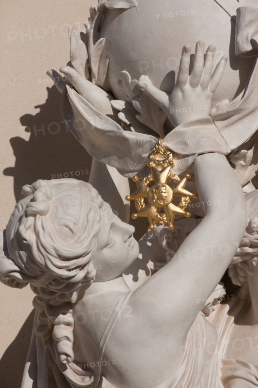 France, Ile de France, Paris 7e arrondissement, Hotel de Salm, rue de Lille, Grande Chancellerie de la Legion d'Honneur, Palais de la Legion d'Honneur, Musee, architecte Pierre Rousseau, sculpture, cour du trapeze
