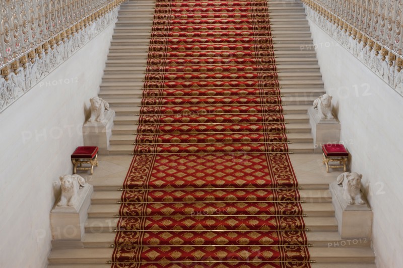 France, Ile de France, Paris 6e arrondissement, Palais du Luxembourg, Senat, grand escalier d'honneur, Napoleon 1er, lionnes et decors premier empire,