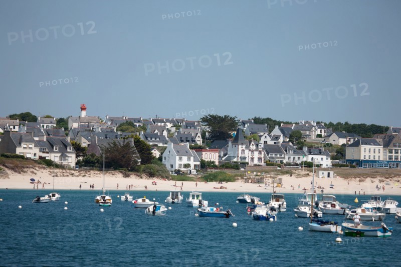 France, région Bretagne, Brittany, Finistère, Cap Sizun, Audierne-Esquibien, plage et club de plongée