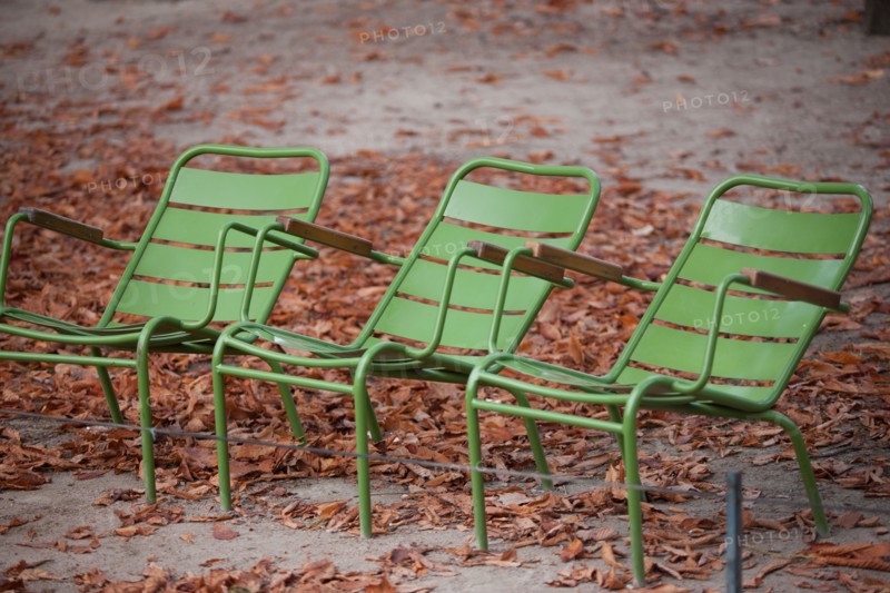 France, Région Ile de France, Paris 1er arrondissement, Jardin des Tuileries, chaises,