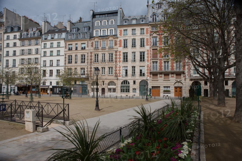 France, Région Ile de France, Paris 1er arrondissement, Ile de la Cité, Place Dauphine, façades, immeubles,