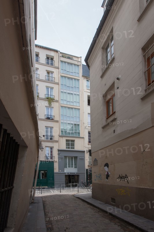 France, Région Ile de France, Paris 3e arrondissement, le Marais, Rue des Gravilliers, immeuble récent, vu depuis la rue des Vertus,