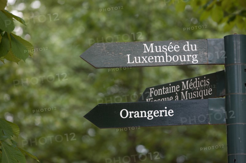 France, Région Ile de France, Paris 6e arrondissement, Jardin du Luxembourg, panneaux indicateurs
