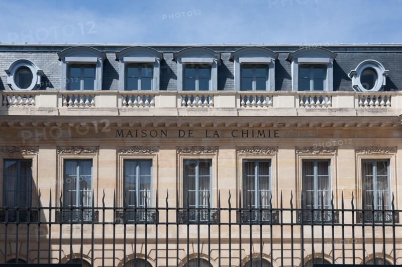 Paris 7e arrondissement,  28 rue Saint Dominique