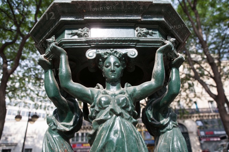 Paris 9e arrondissement,  Rue d'Amsterdam