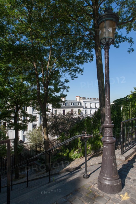 France, Région Ile de France, Paris 18e arrondissement, Montmartre, Rue Gabrielle et escaliers de la butte (rue Chappe)