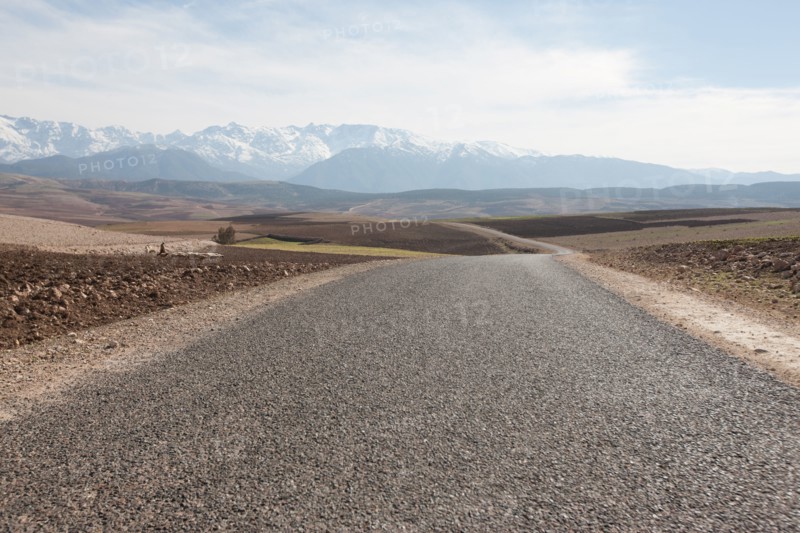 Afrique du nord, Maroc, Marrakech, pied du Haut Atlas, route d'Amizmiz, en direction de Sidi Brahim,