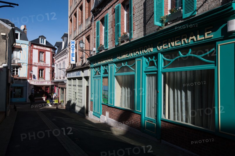 France, Région Basse Normandie, Calvados, Villerville, village,