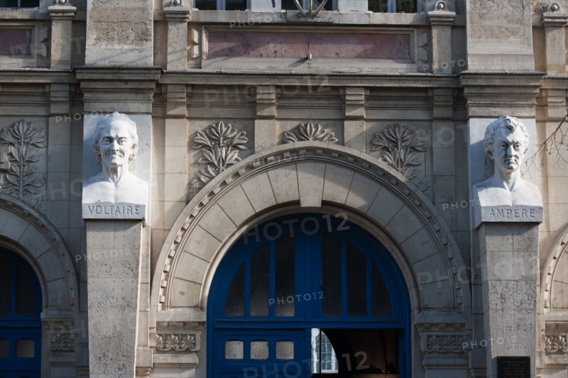 Lycée Voltaire, Paris