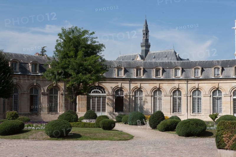 Saint Denis, Maisons D'Education De La Legion D'Honneur