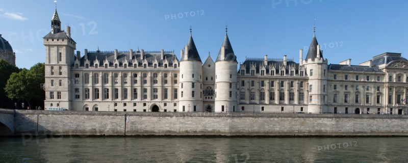 Quai de l'Horloge, Conciergerie