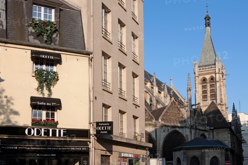 Rue Galande, Angle de la rue Saint Julien Le Pauvre