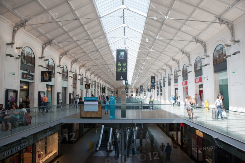 Shopping center in Paris