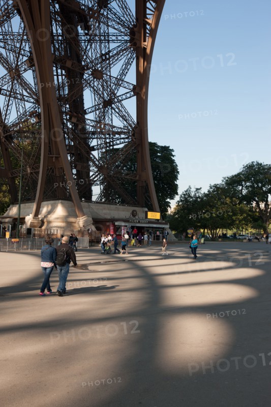 Champ de Mars, Tour Eiffel