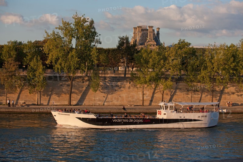 Quai Des Tuileries, Berges