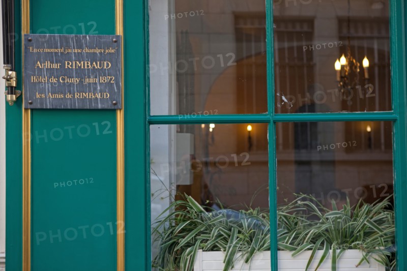 Rue Victor Cousin, Hôtel Cluny Sorbonne