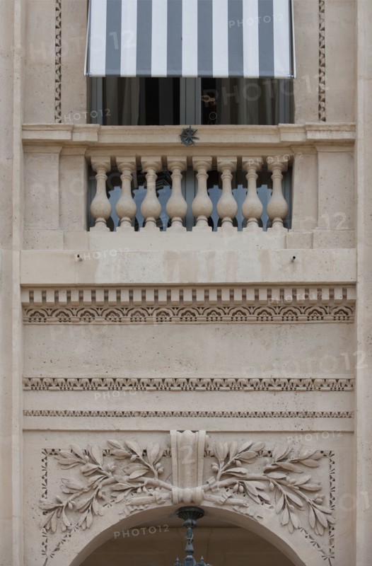 Jardins du Palais Royal, Pavillons De La Galerie Beaujolais