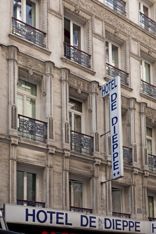 Rue D'Amsterdam, Hôtel De Dieppe