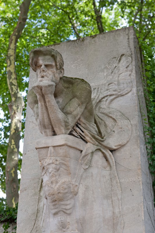Cimetière du Montparnasse, Cenotaphe De Charles Baudelaire