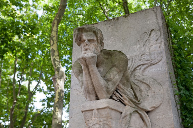 Cimetière du Montparnasse, Cenotaphe De Charles Baudelaire