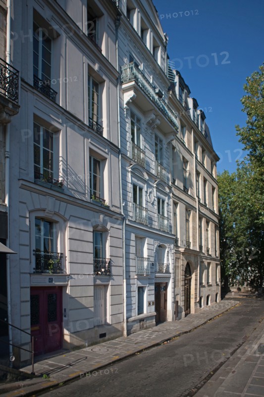 The Ile Saint-Louis in Paris