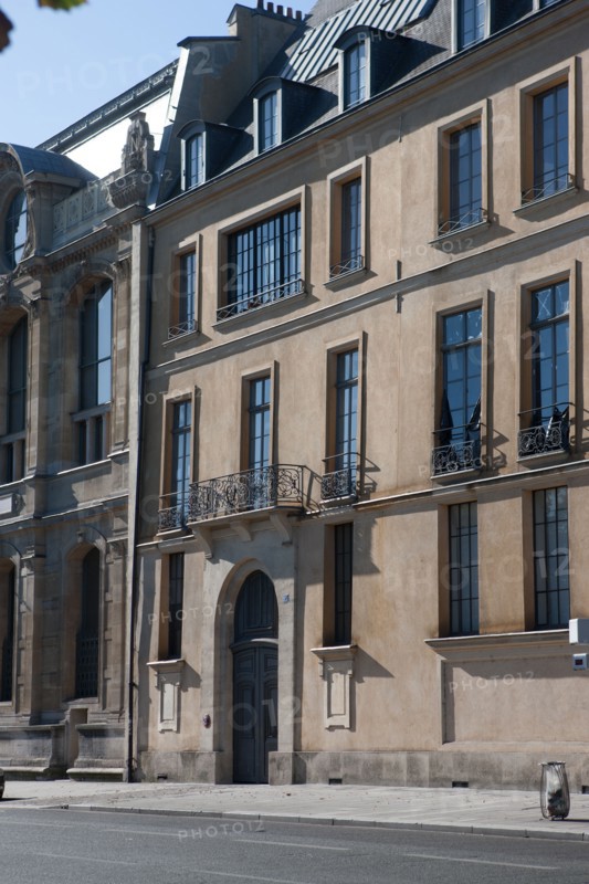 Quai Malaquais, Au Numero 15 Vecut Anatole France
