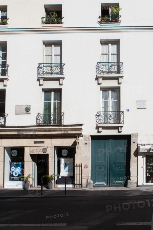 5 rue de Tournon, Baudelaire Et Prevert y vécurent