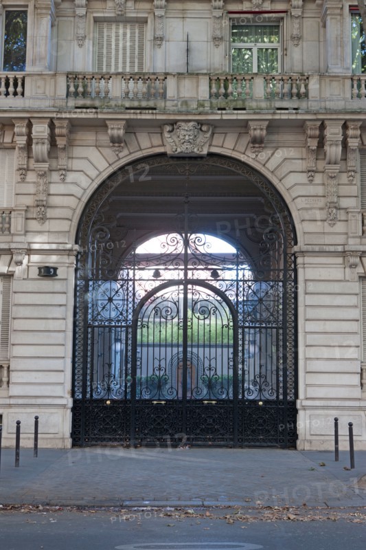 9 avenue La Bourdonnais, Paris