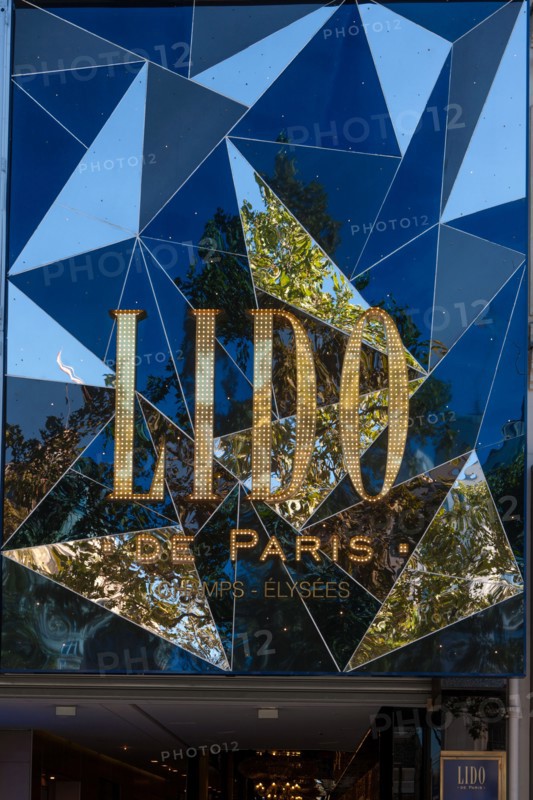 8e Arrondissement, avenue Des Champs Elysees