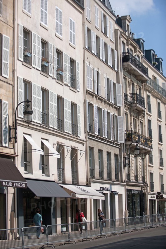 86 rue du Faubourg Saint Honoré, Face A L'Elysee