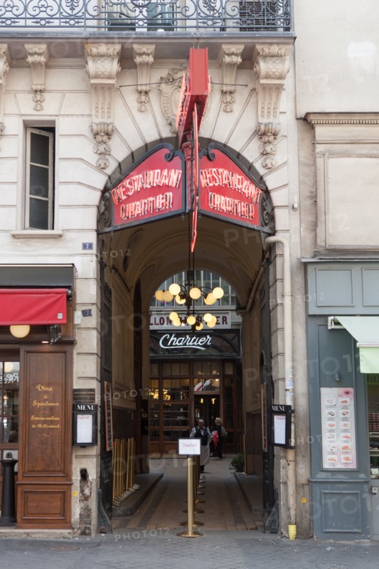 Restaurant "Le Bouillon Chartier" in Paris