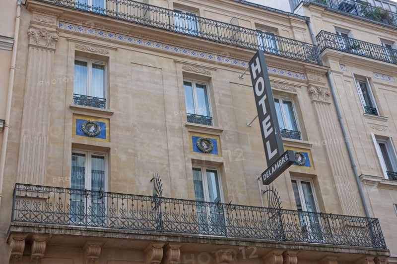 35 rue delambre, Hôtel Delambre