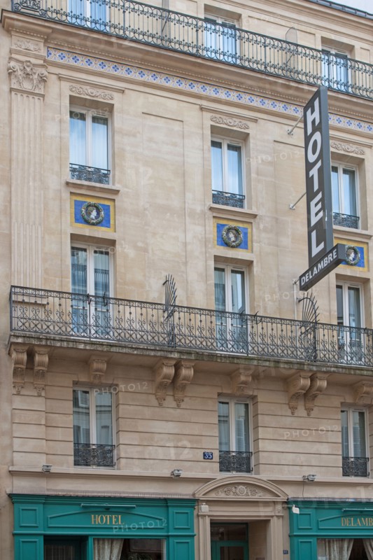35 rue delambre, Hôtel Delambre