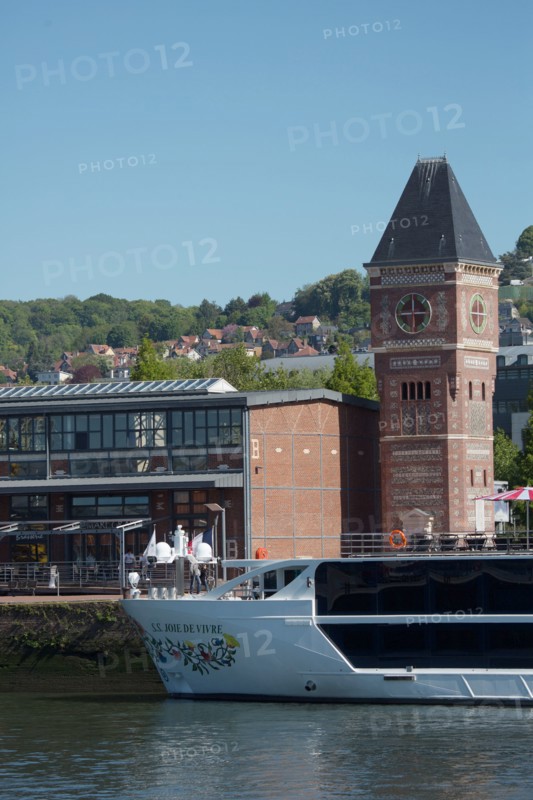 Rouen, anciens docks réhabilités