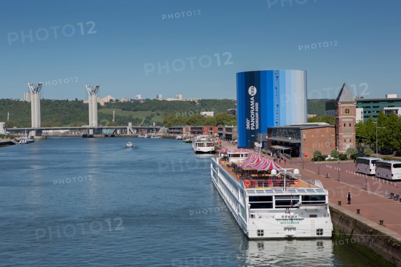 Rouen, Panorama XXL et anciens docks réhabilités