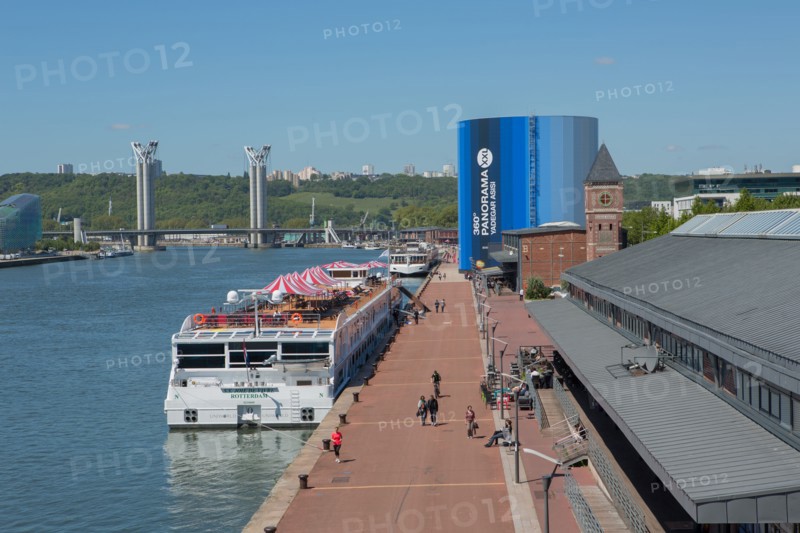 Rouen, anciens docks réhabilités