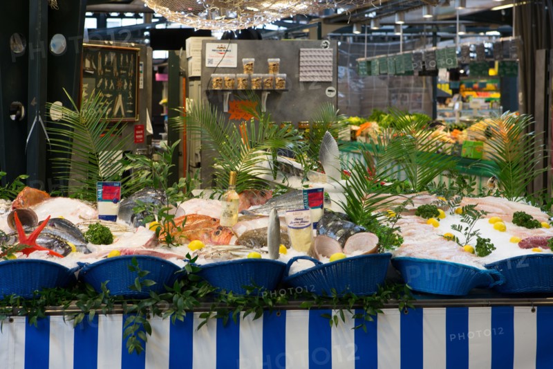Etal de poissonnier