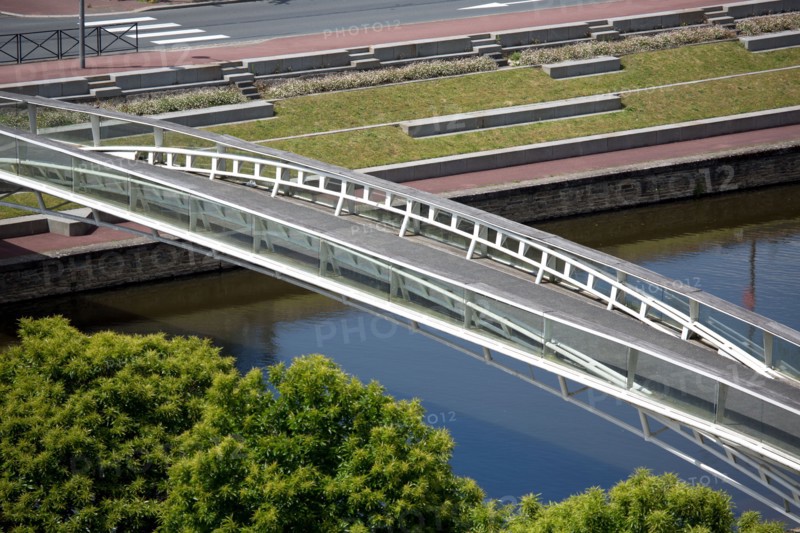 Saint-Lô, passerelle sur la Vire