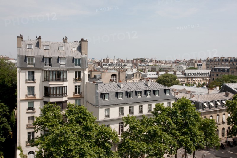 Paris, vue sur le 47 boulevard des Invalides