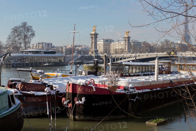 Paris under the snow, February 2018