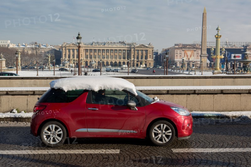 Paris under the snow, February 2018