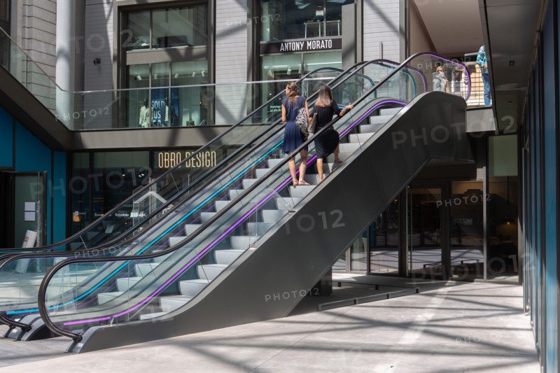 Lyon, Hotel Dieu renovated in July 2018, shopping center
