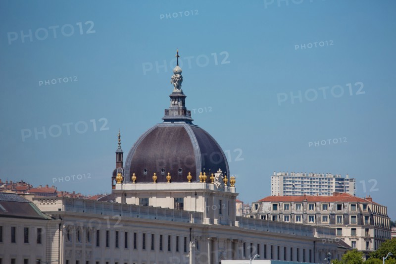 Lyon, dôme de l'Hôtel Dieu
